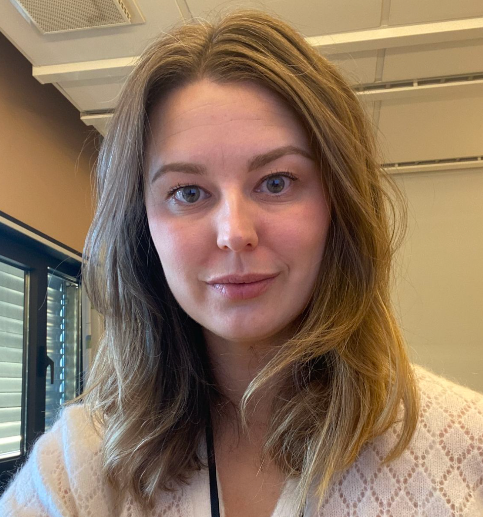 Ana Martínez — Miami, Florida